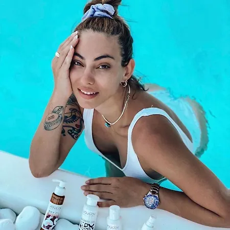 Parian White Luxury 아파트 *