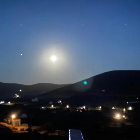 Parian White Luxury *