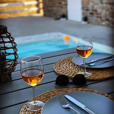 아파트 Parian White Luxury Páros