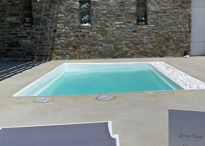 Parian White Luxury Apartamento Páros