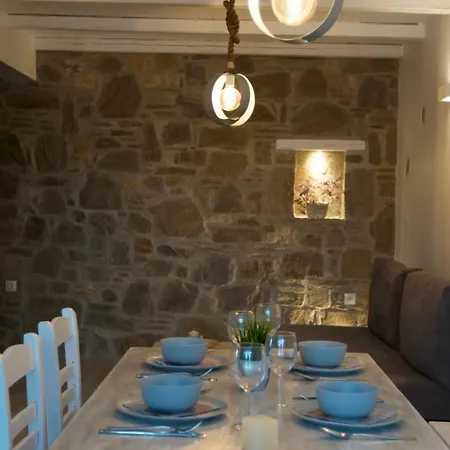 Parian White Luxury Parikia (Paros)