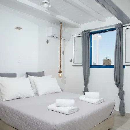 Parian White Luxury Apartment Parikia (Paros)
