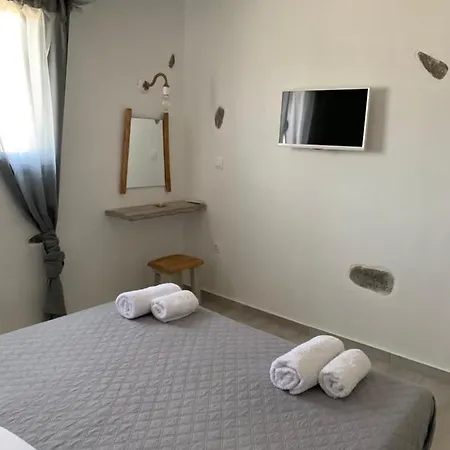 Parian White Luxury Parikia (Paros)